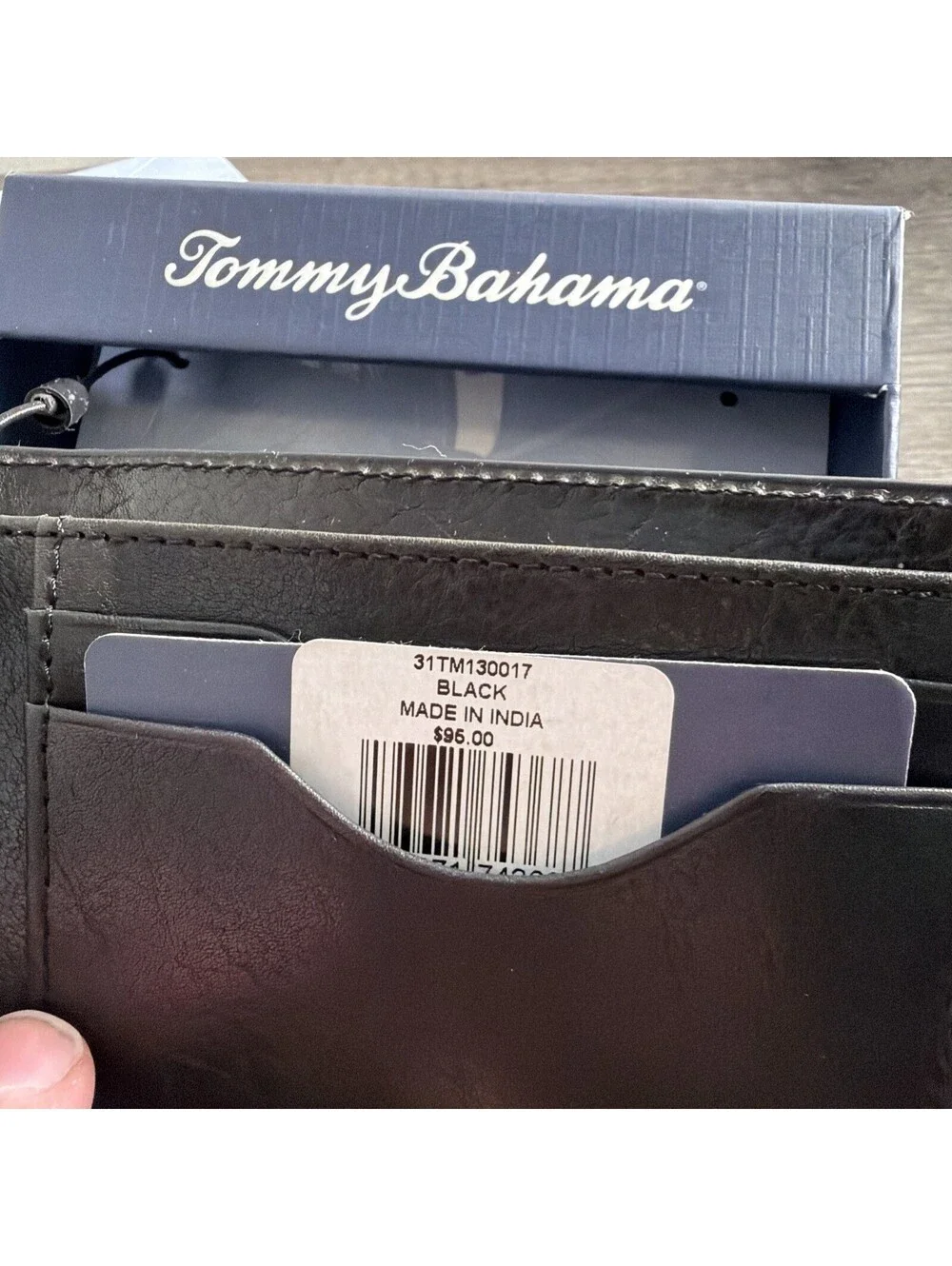 Tommy Bahama Mens Jamaica Bi Fold Leather Wallet Black ID Holder New $95 Msrp